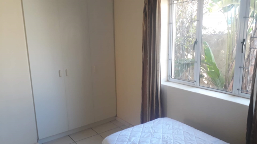To Let 1 Bedroom Property for Rent in Summerstrand Eastern Cape